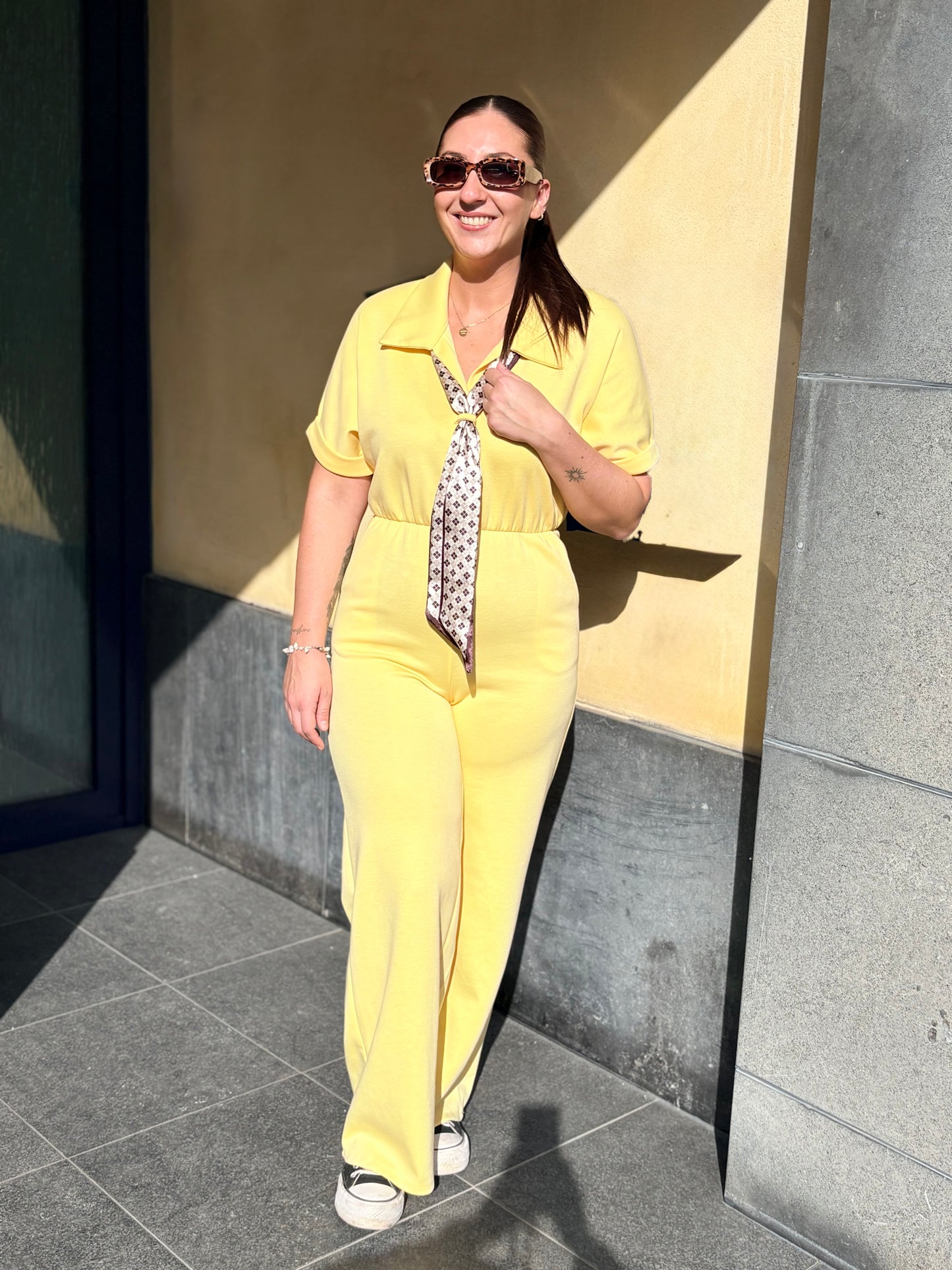 Combinaison pantalon avec son foulard